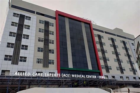 cebu south medical center bed capacity|New 300.